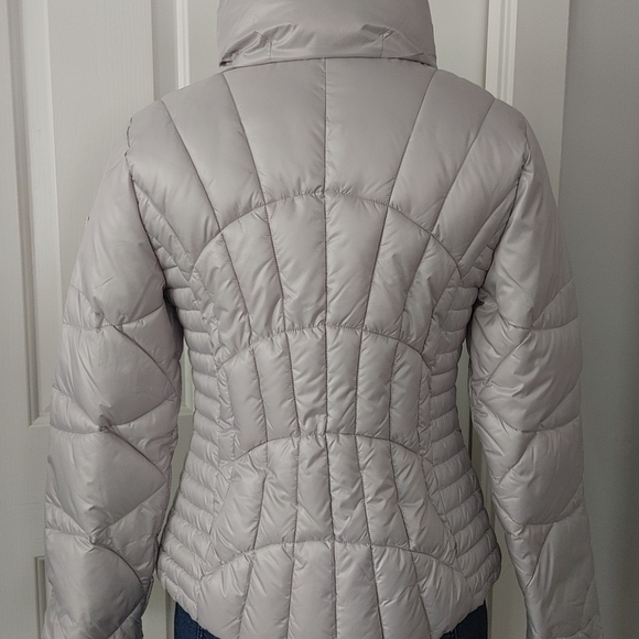 Guess Women's Light Gray Puffer Jacket - Picture 2 of 7